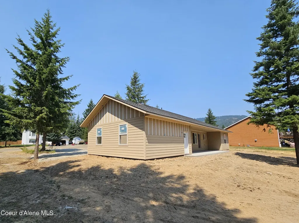 94 Westwood Drive Moyie Springs ID 83845