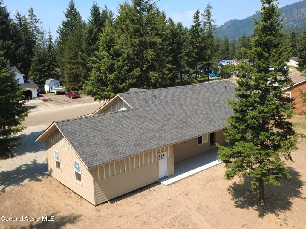 94 Westwood Drive Moyie Springs ID 83845