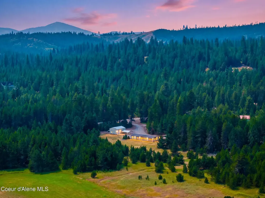 1255 Roberts Lane Blanchard ID 83804
