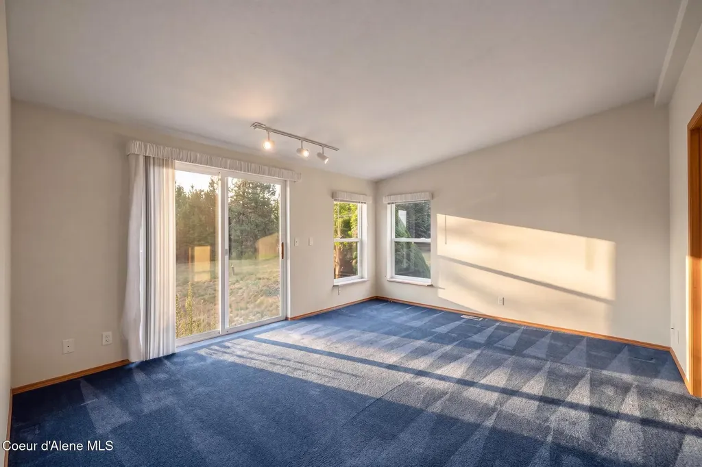 1255 Roberts Lane Blanchard ID 83804