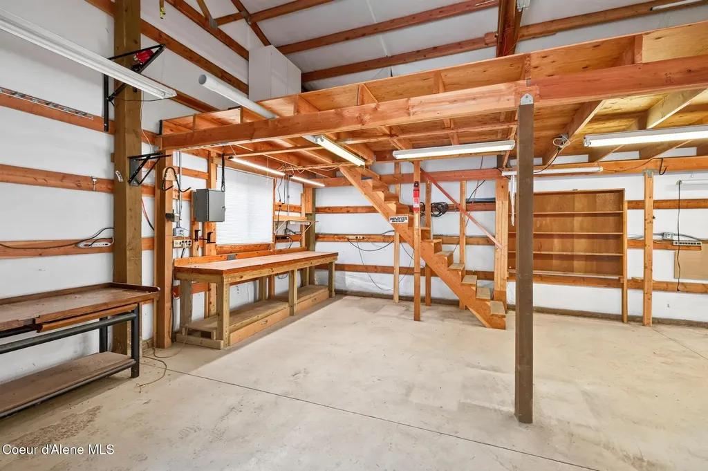 1255 Roberts Lane Blanchard ID 83804