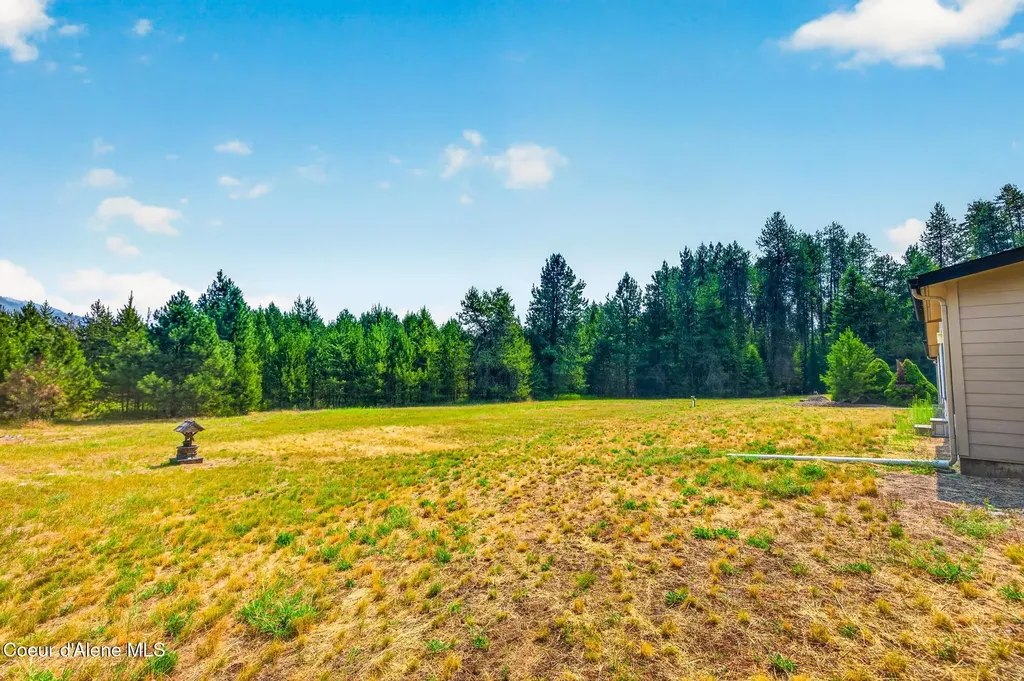 1255 Roberts Lane Blanchard ID 83804
