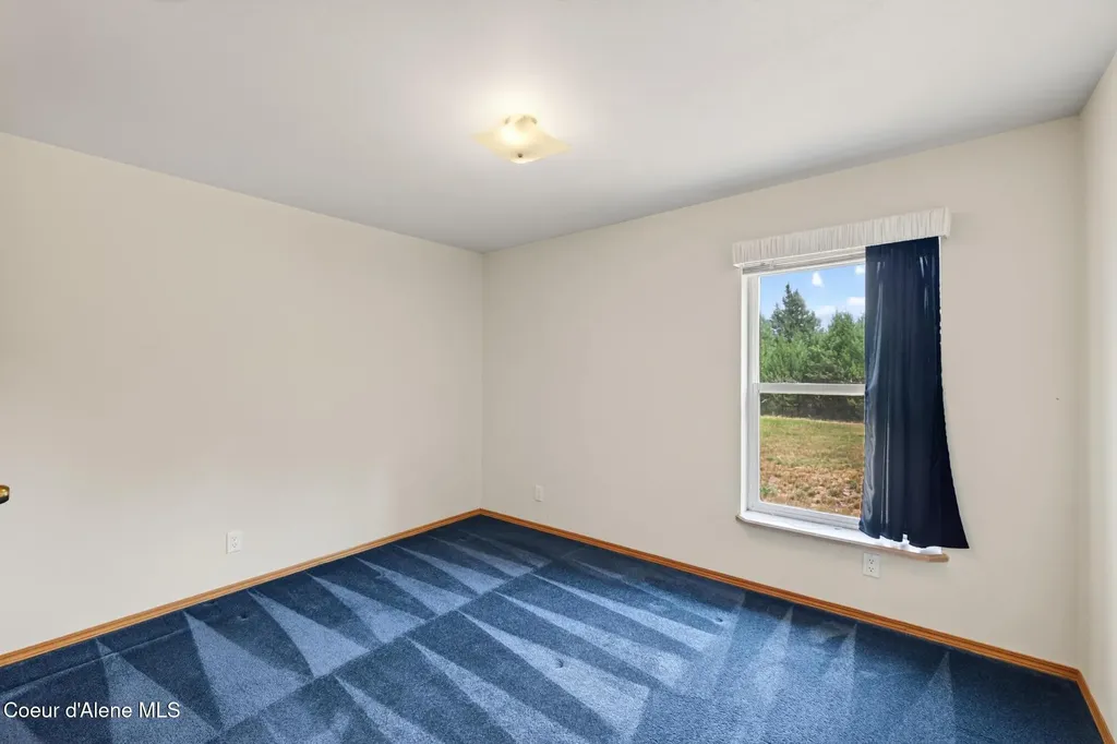 1255 Roberts Lane Blanchard ID 83804
