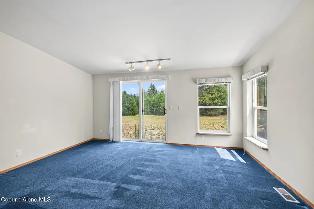 1255 Roberts Lane Blanchard ID 83804