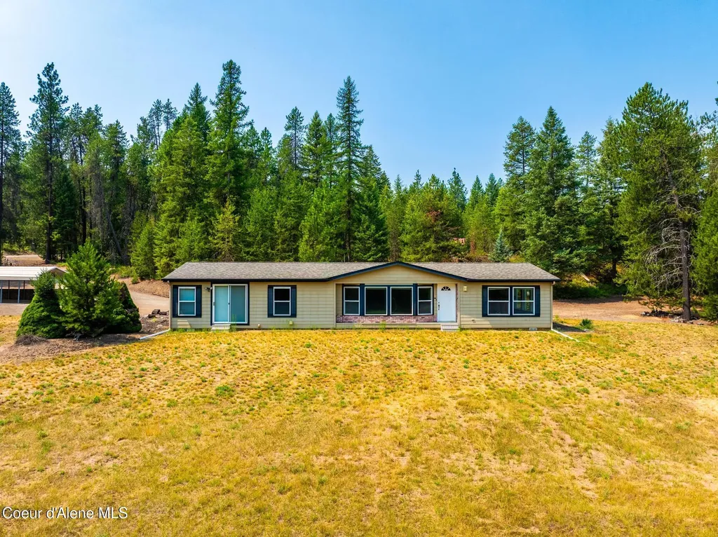 1255 Roberts Lane Blanchard ID 83804