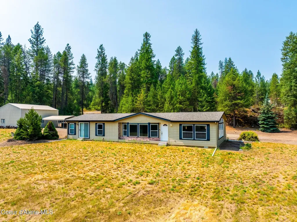 1255 Roberts Lane Blanchard ID 83804