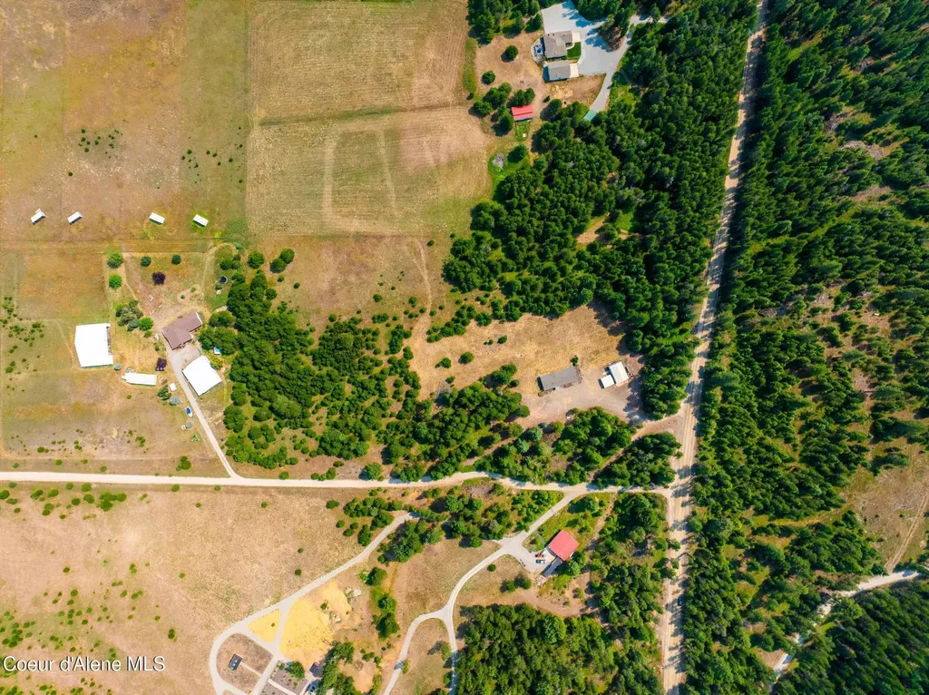 1255 Roberts Lane Blanchard ID 83804