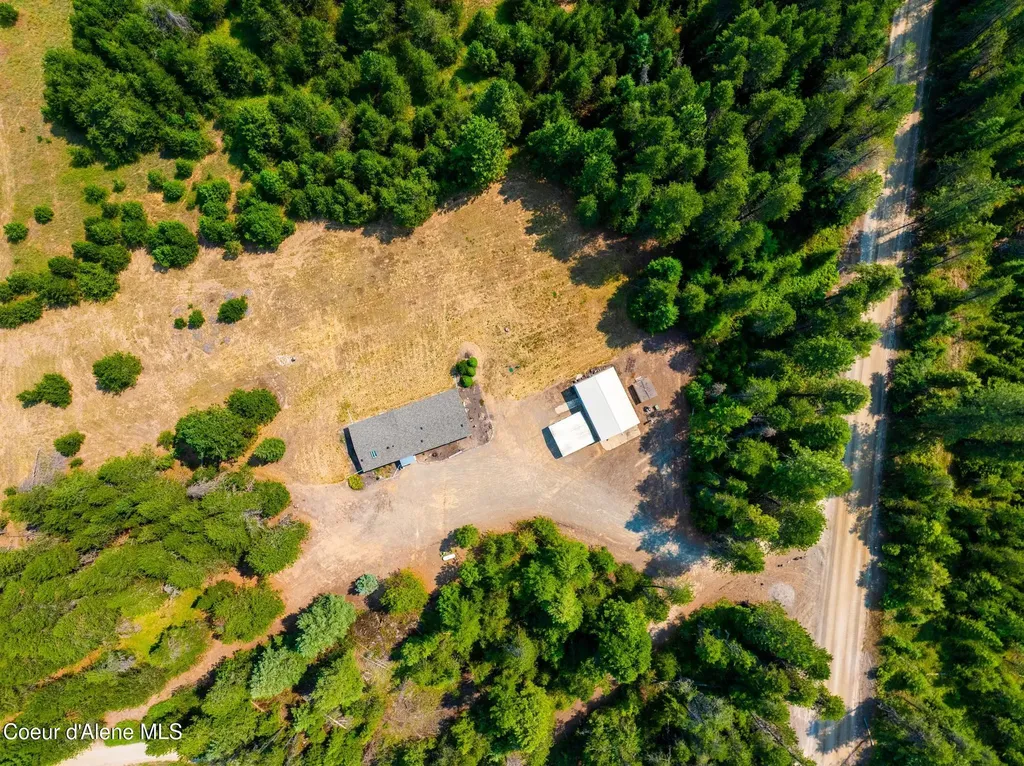 1255 Roberts Lane Blanchard ID 83804