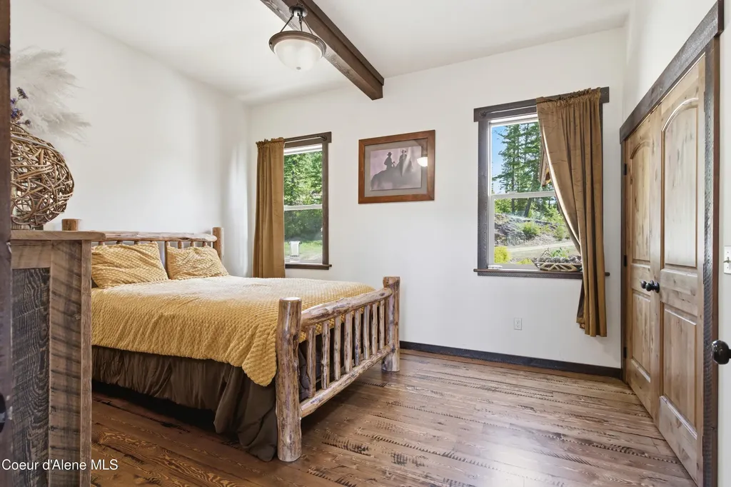 1010 Mc Quade Gulch Drive Clark Fork ID 83811