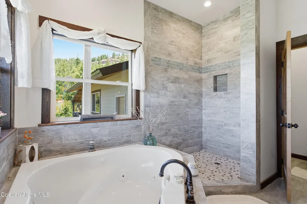 1010 Mc Quade Gulch Drive Clark Fork ID 83811