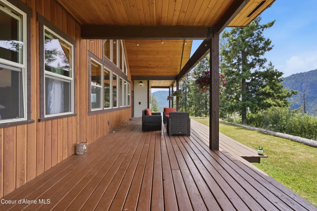 1010 Mc Quade Gulch Drive Clark Fork ID 83811