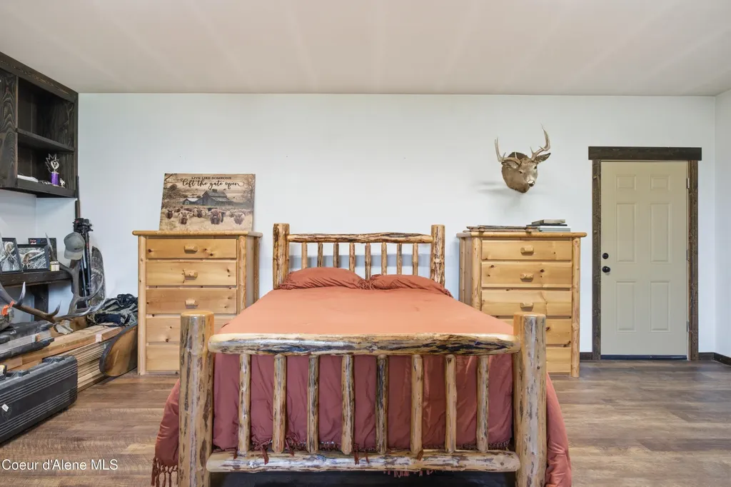 1010 Mc Quade Gulch Drive Clark Fork ID 83811