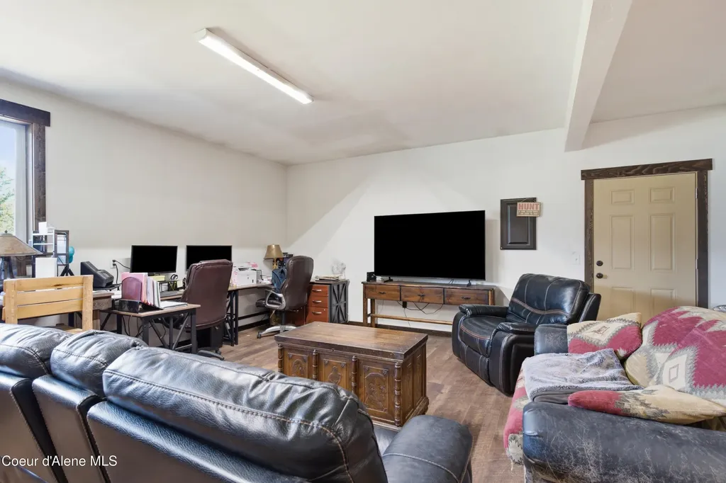 1010 Mc Quade Gulch Drive Clark Fork ID 83811