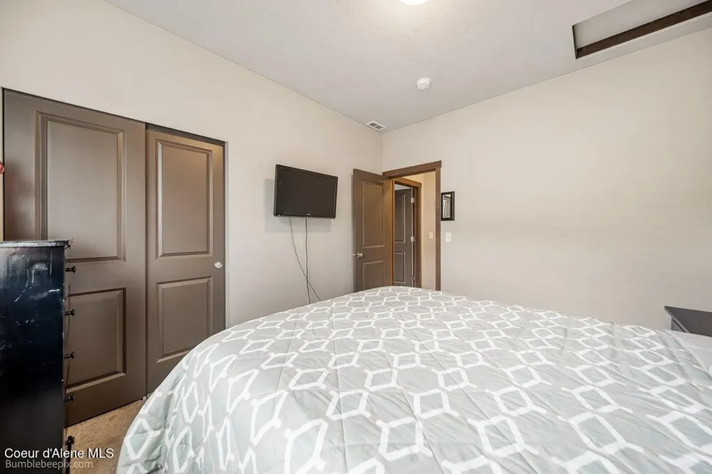 5870 W Gumwood Circle Post Falls ID 83854