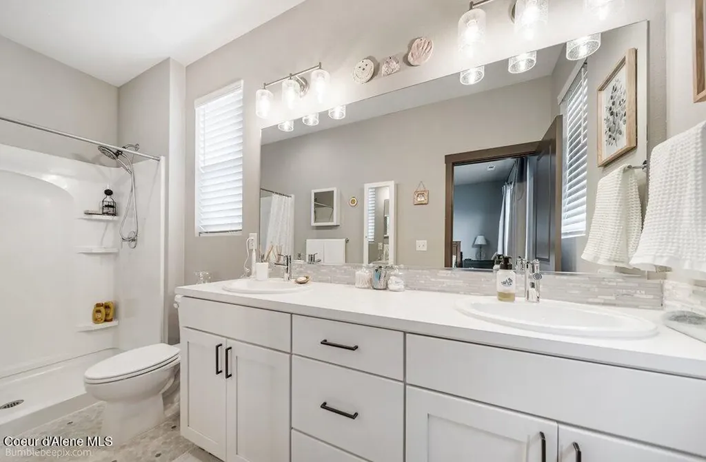 5870 W Gumwood Circle Post Falls ID 83854