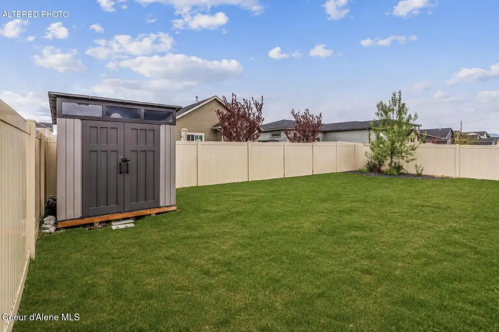 5870 W Gumwood Circle Post Falls ID 83854