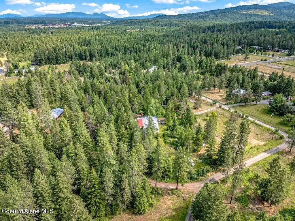 17569 N Kennan Court Hayden ID 83835