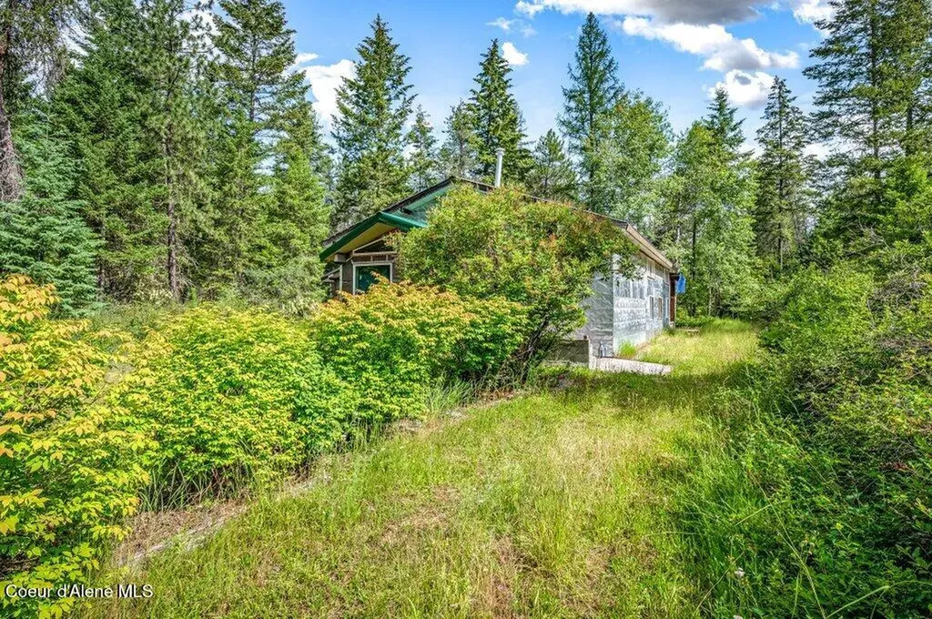 17569 N Kennan Court Hayden ID 83835