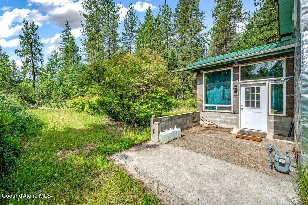 17569 N Kennan Court Hayden ID 83835