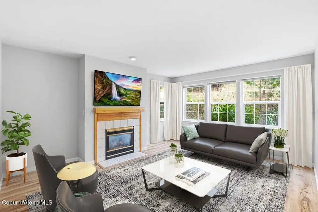 8352 N Village Drive Hayden ID 83835