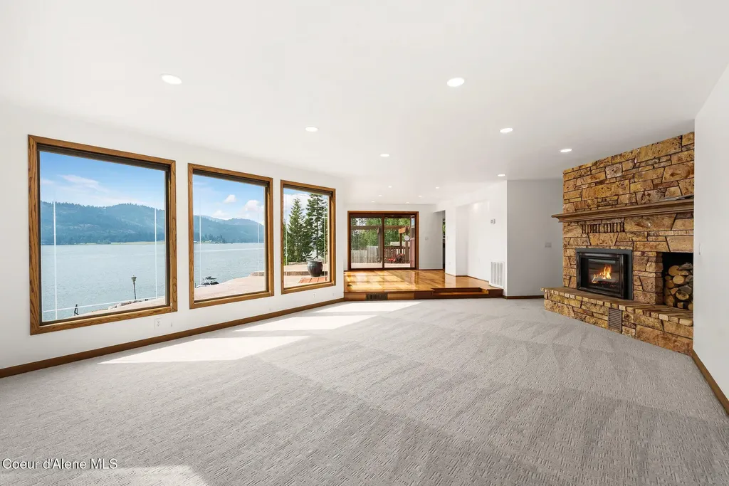161 River Birch Road Laclede ID 83841