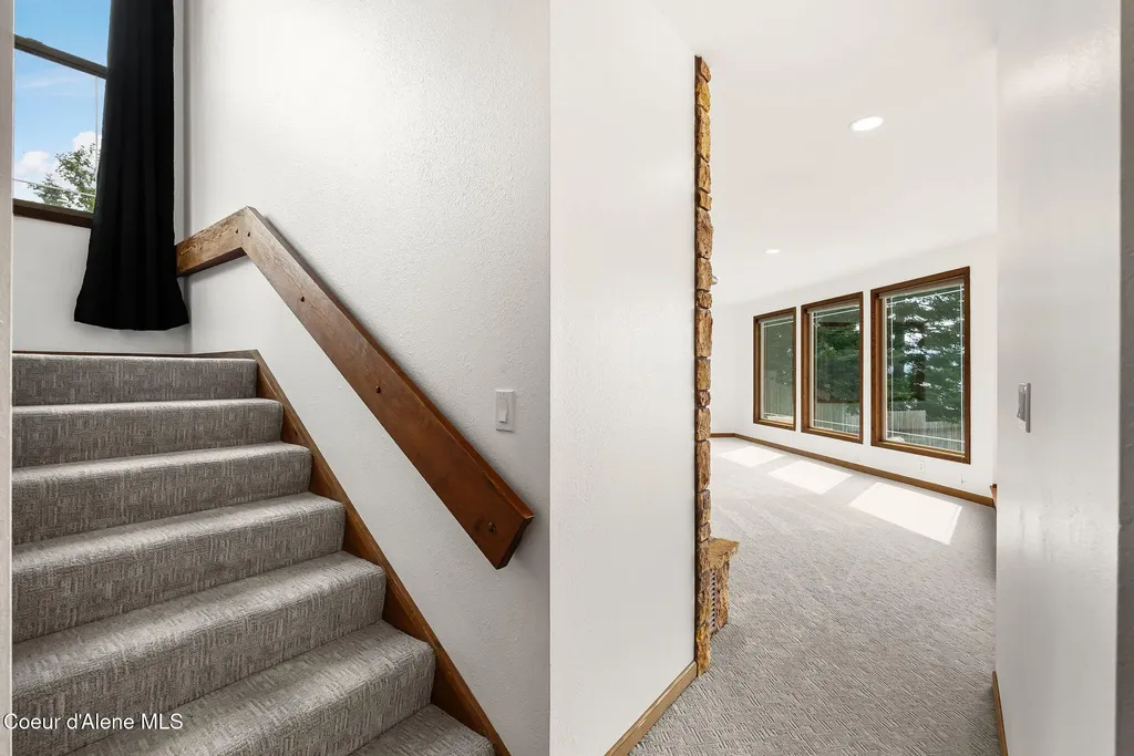 161 River Birch Road Laclede ID 83841