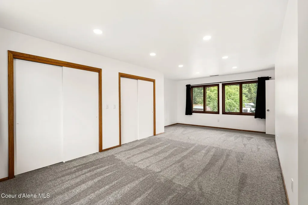 161 River Birch Road Laclede ID 83841