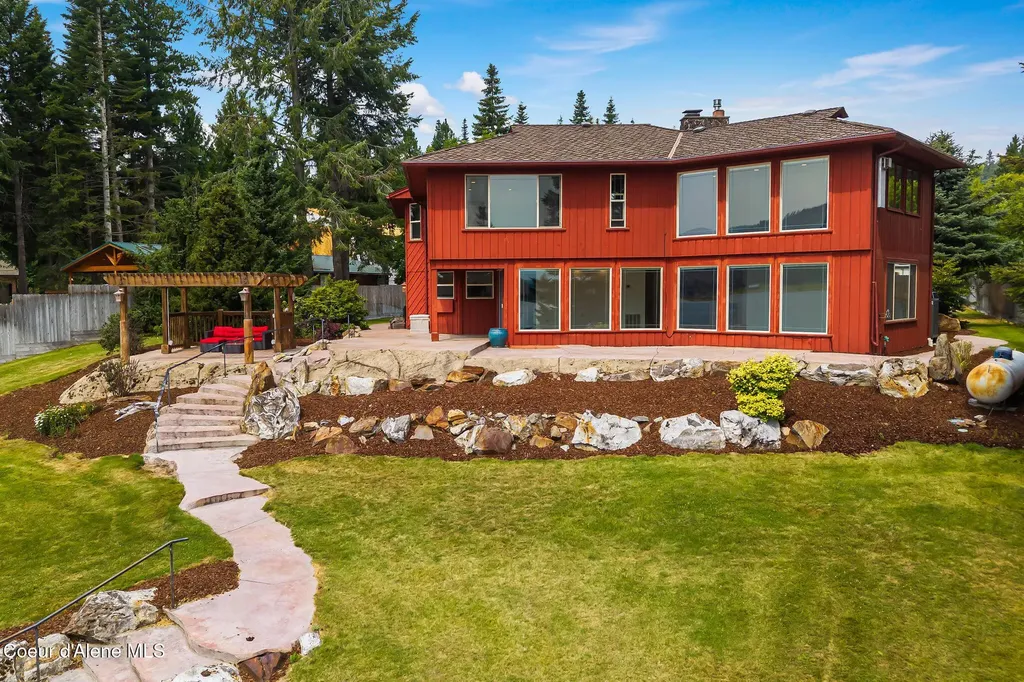 161 River Birch Road Laclede ID 83841