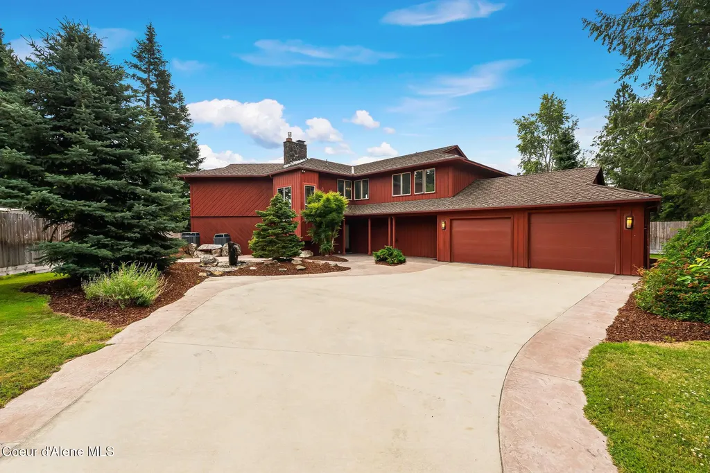 161 River Birch Road Laclede ID 83841