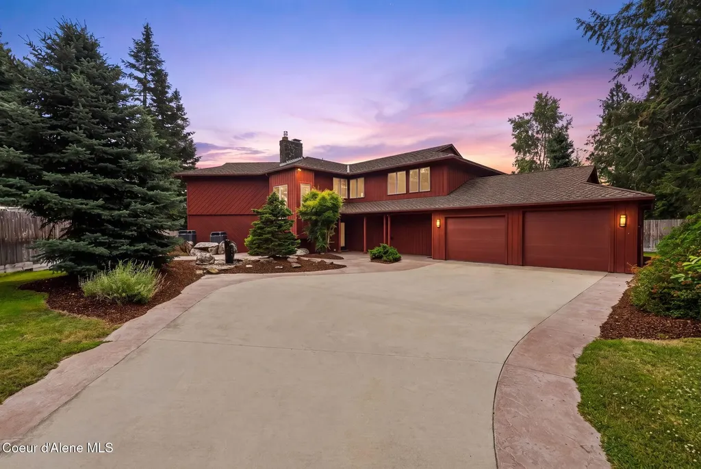 161 River Birch Road Laclede ID 83841
