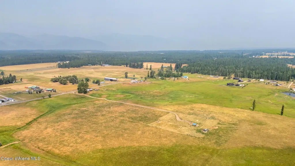 4289 Paradise Valley Road Bonners Ferry ID 83805