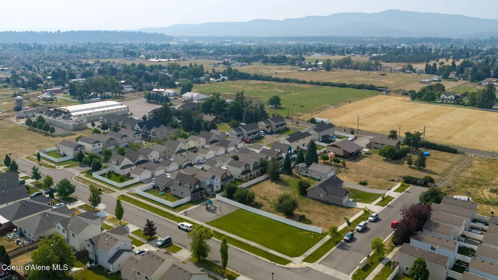 2077 N Travis Lane Post Falls ID 83854