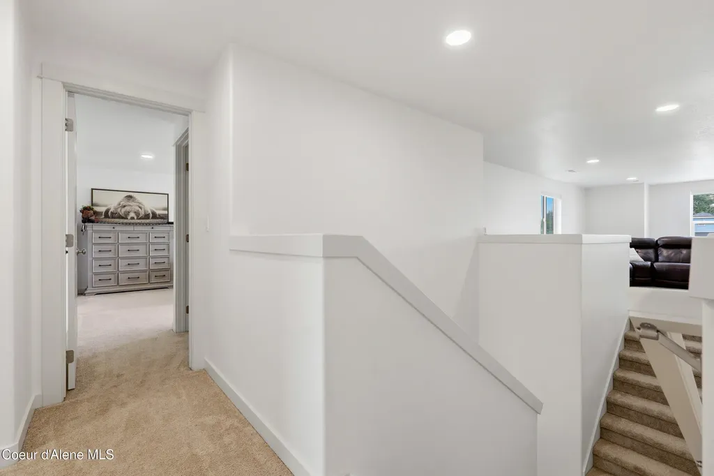 650 Ripatti Way Hayden ID 83835