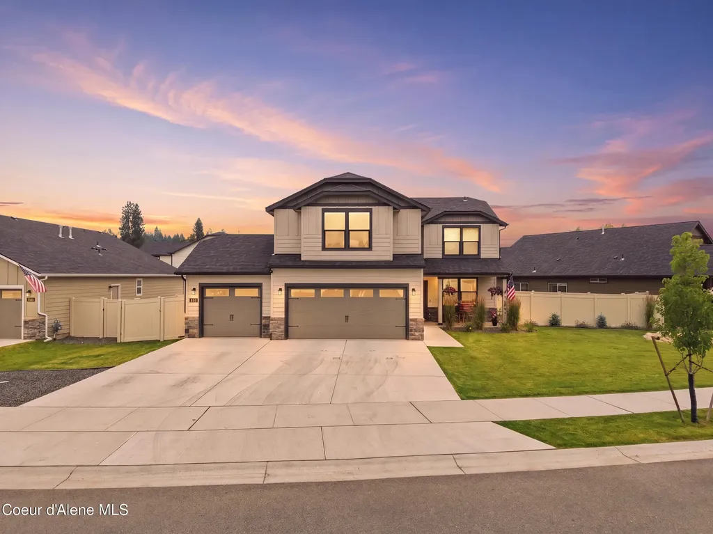 650 Ripatti Way Hayden ID 83835
