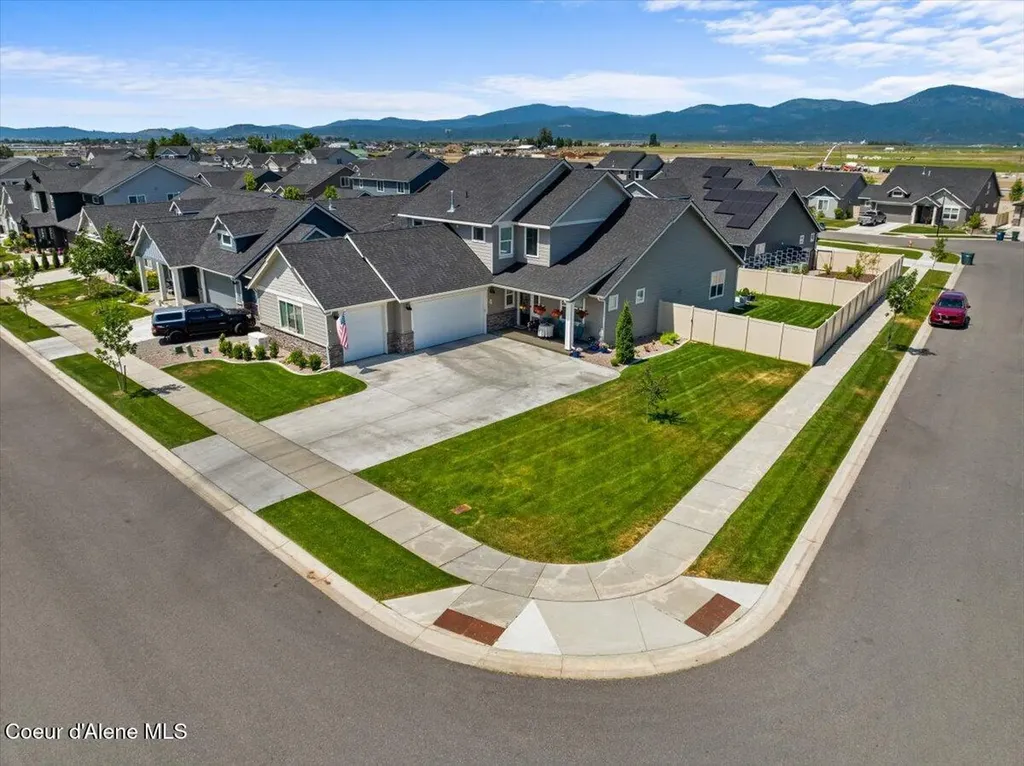 4643 E Corsac Fox Avenue Post Falls ID 83854