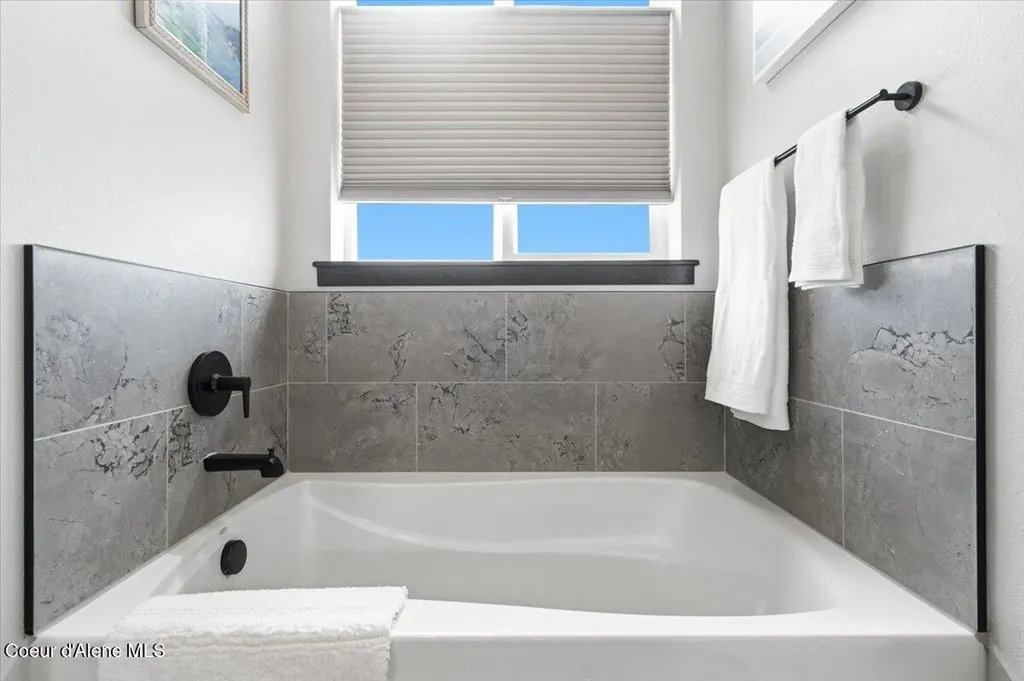 4643 E Corsac Fox Avenue Post Falls ID 83854
