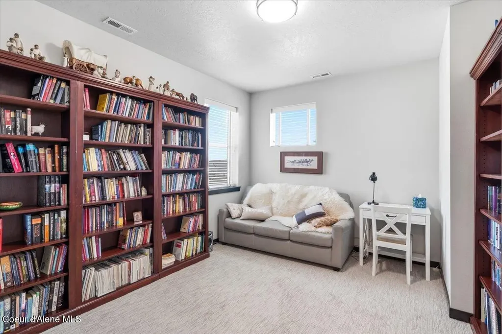 4643 E Corsac Fox Avenue Post Falls ID 83854