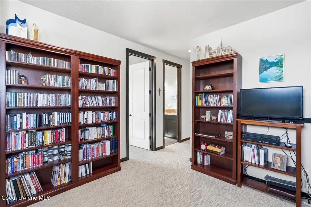 4643 E Corsac Fox Avenue Post Falls ID 83854