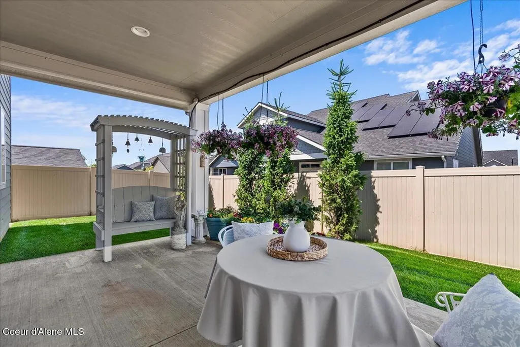 4643 E Corsac Fox Avenue Post Falls ID 83854