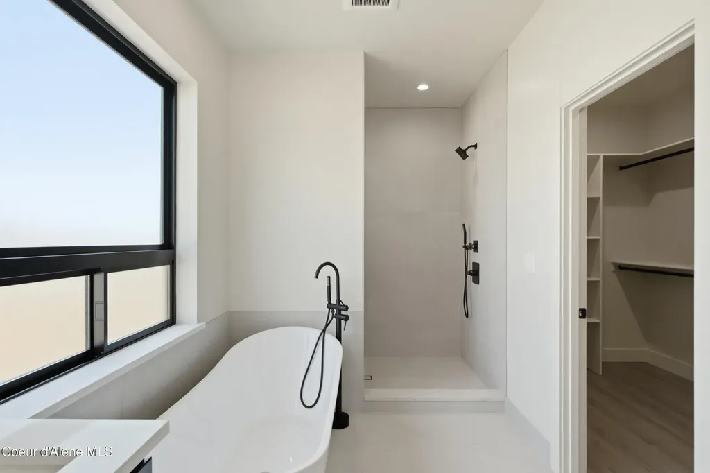 3223 N Van Winkle Street Post Falls ID 83854
