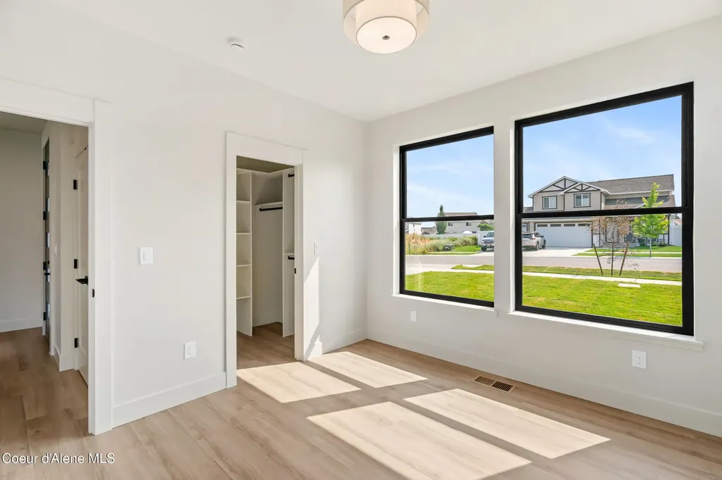 3223 N Van Winkle Street Post Falls ID 83854