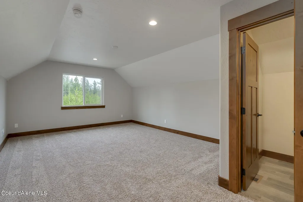 L1B8 N Eclipse Road Rathdrum ID 83858