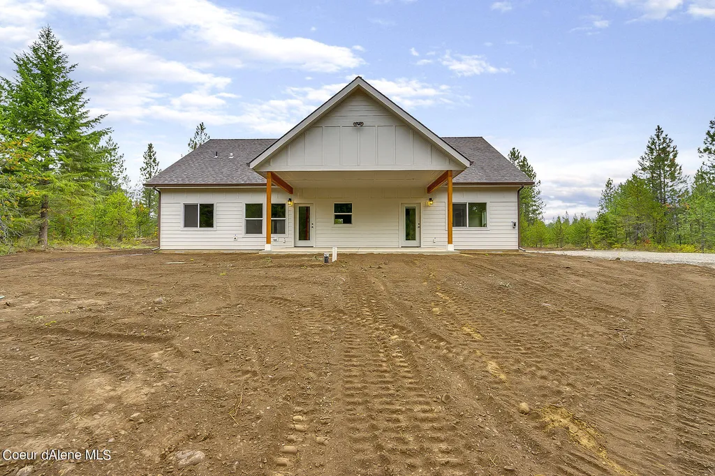 L1B8 N Eclipse Road Rathdrum ID 83858