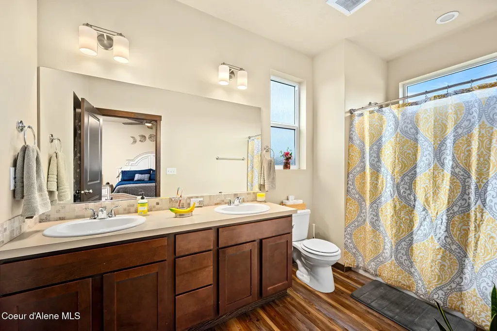 4853 W Gumwood Circle Post Falls ID 83854