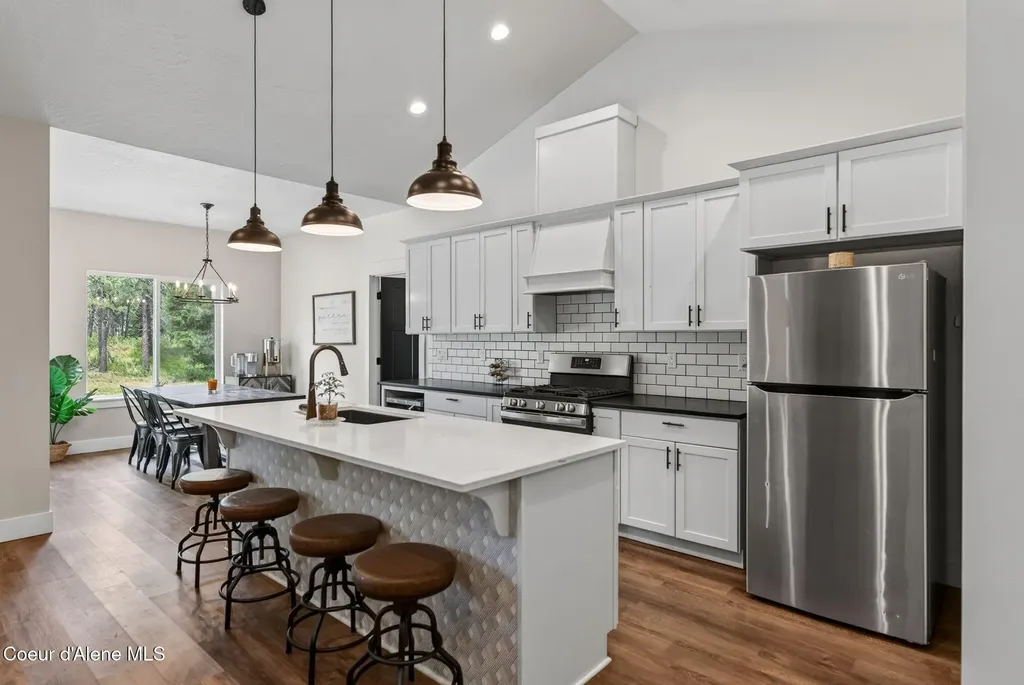 871 W Kenai Lane Athol ID 83801