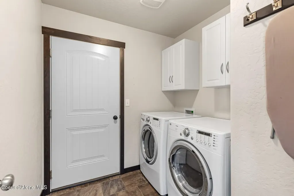 8696 N Spokane Street Post Falls ID 83854