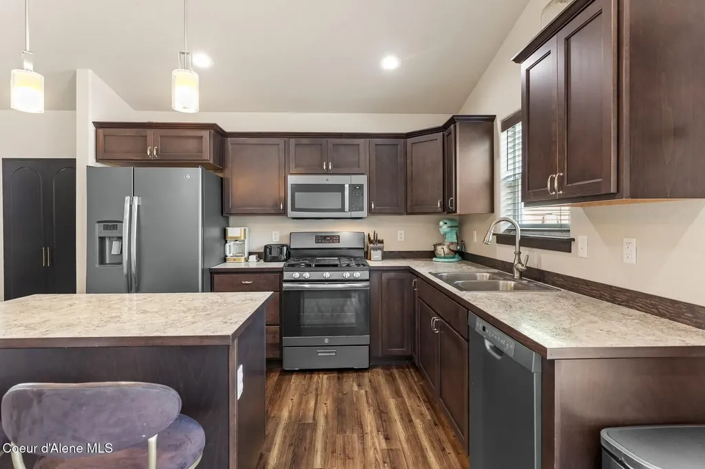 8696 N Spokane Street Post Falls ID 83854