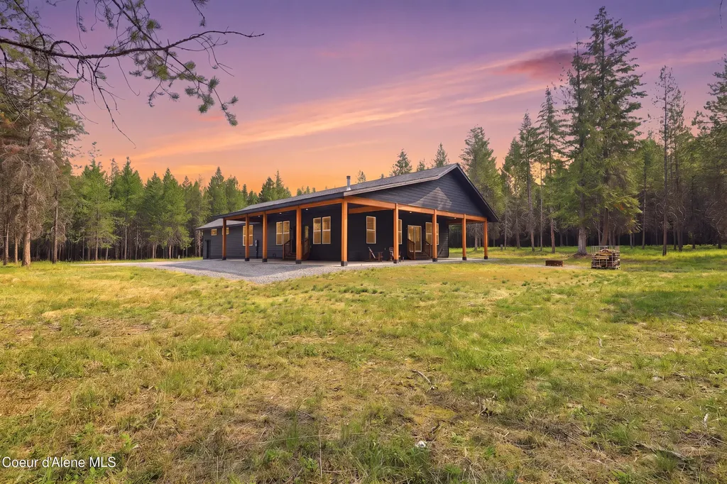 112 Alberato Road Priest River ID 83856