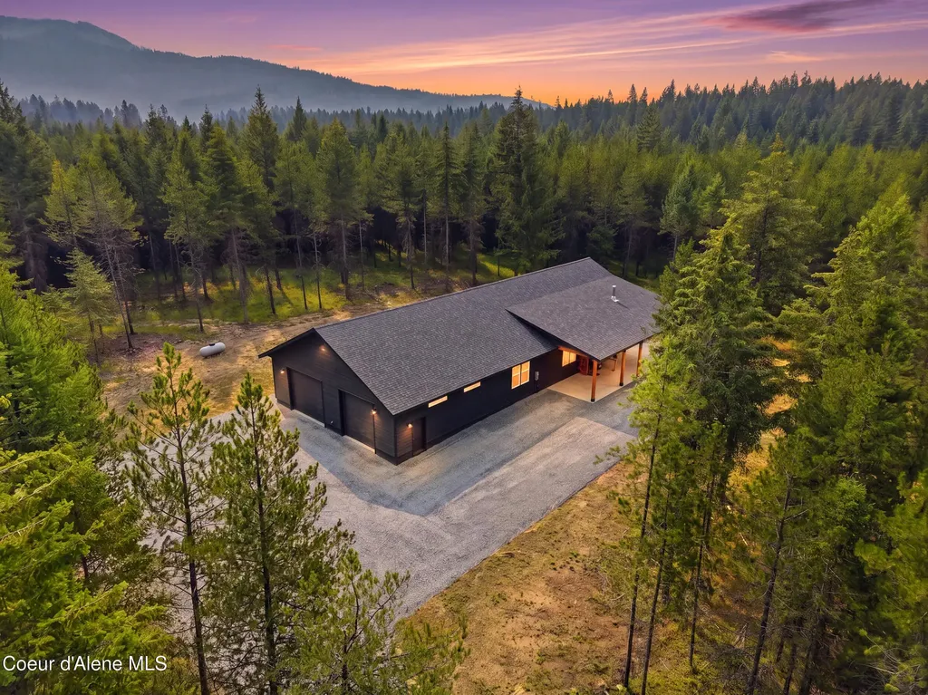112 Alberato Road Priest River ID 83856