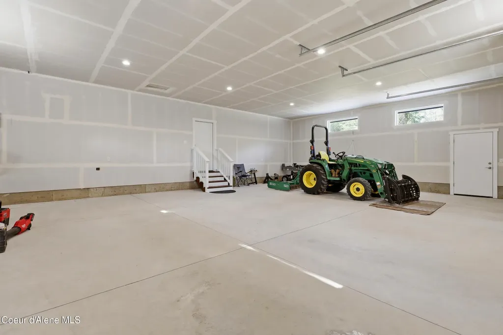 112 Alberato Road Priest River ID 83856